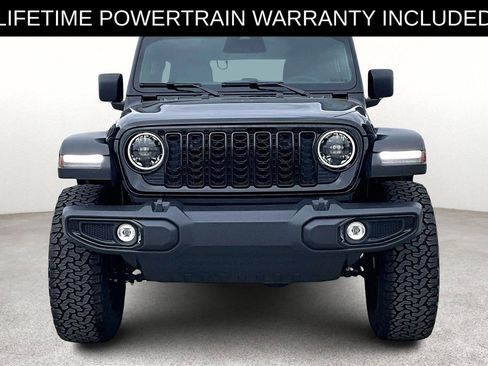 Used 2026 Jeep Wrangler Unlimited Sport image 5