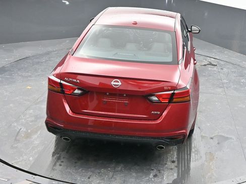 Used 2024 Nissan Altima 2.5 SR w/ SR Premium Package image 45