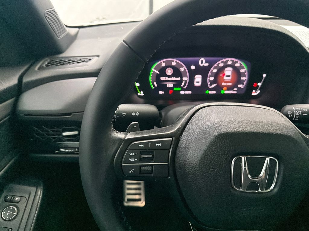 Used 2023 Honda Accord Sport image 24