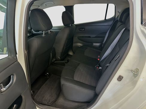 Used 2025 Nissan Leaf SV Plus FWD image 29