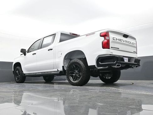 New 2026 Chevrolet Silverado 1500 Custom Trail Boss w/ LPO, Dark Essentials Package AWD/4WD image 39