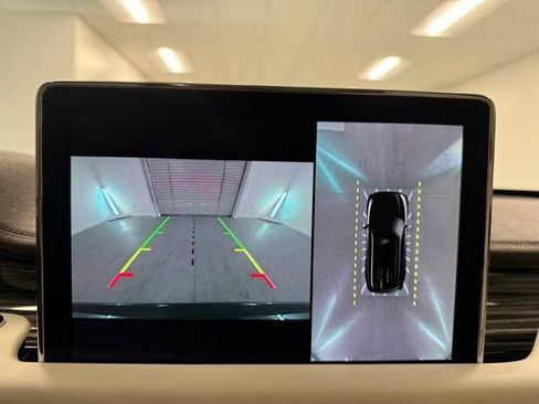 Used 2023 Lincoln Aviator Black Label w/ Class IV Trailer Tow Package image 24