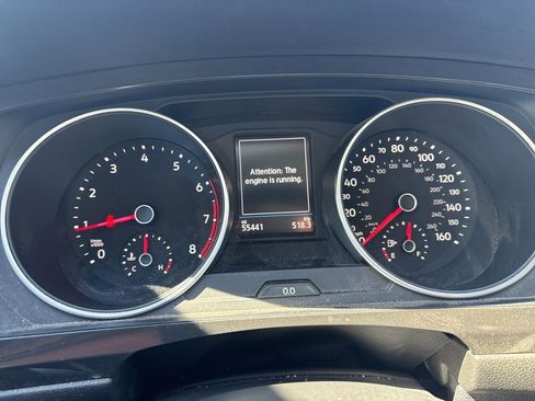 Used 2019 Volkswagen Tiguan SE image 11