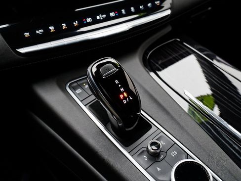 Used 2021 Cadillac Escalade Sport w/ Heavy-Duty Trailer Package image 17