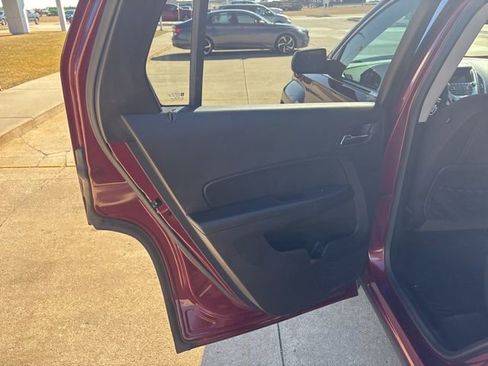 Used 2016 GMC Terrain SLE image 13