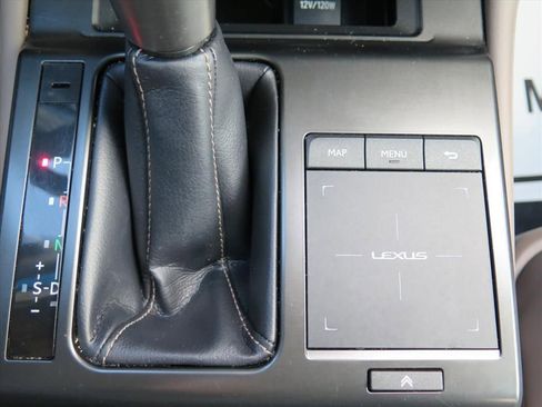 Used 2022 Lexus GX 460 Premium image 15