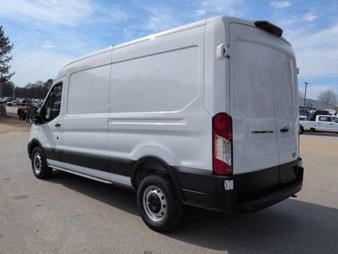 New 2026 Ford Transit 250 148 Medium Roof w/ Load Area Protection Package RWD image 6