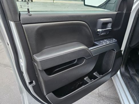 Used 2018 Chevrolet Silverado 1500 LT image 8