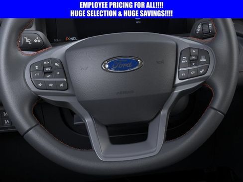 New 2026 Ford Explorer Active AWD/4WD image 12