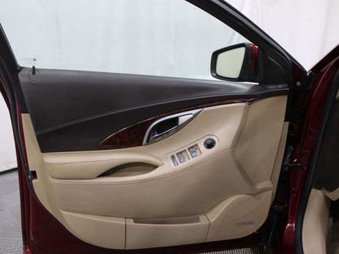 Used 2011 Buick LaCrosse CXL w/ Driver Confidence Package image 6
