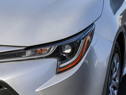 Certified 2024 Toyota Corolla LE FWD image 5