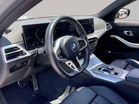Used 2026 BMW 330i Sedan w/ M Sport Package RWD image 15