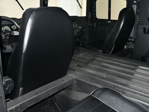 Used 1990 HUMMER H1 image 15