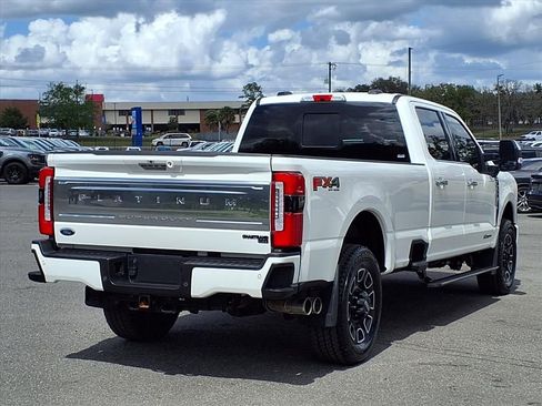Used 2024 Ford F250 Platinum image 7