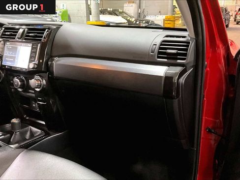 Used 2021 Toyota 4Runner Venture w/ Moonroof Package image 18