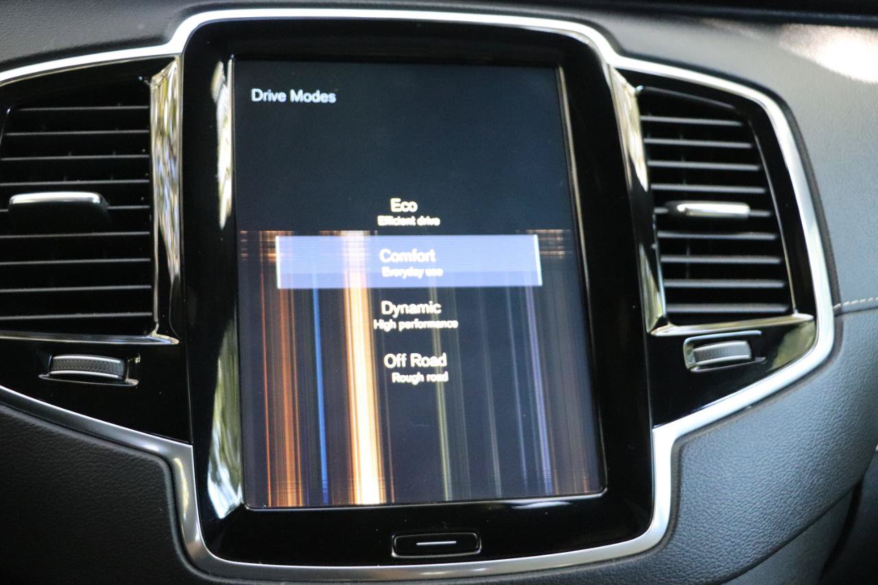Used 2021 Volvo XC90 T6 R-Design w/ Advanced Package AWD/4WD image 24