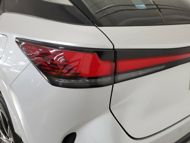 Used 2023 Lexus RX 350 Premium w/ Accessory Package AWD/4WD image 31