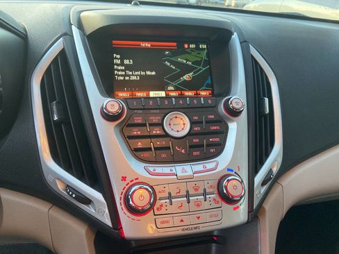 Used 2011 GMC Terrain SLT image 8