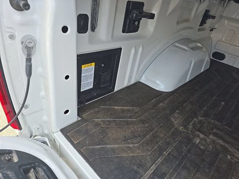 Used 2024 Ford F150 Platinum AWD/4WD image 7