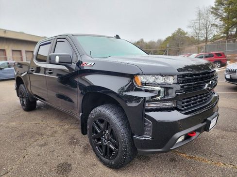 Used 2021 Chevrolet Silverado 1500 LT Trail Boss w/ Convenience Package II image 7