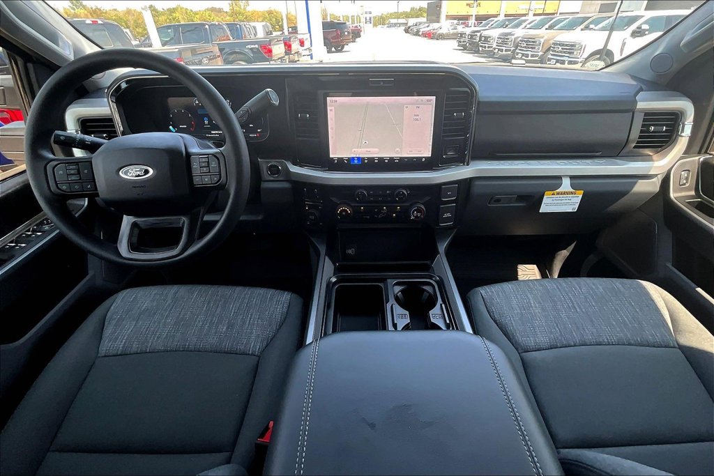 New 2026 Ford F350 XLT w/ XLT Premium Package AWD/4WD image 5