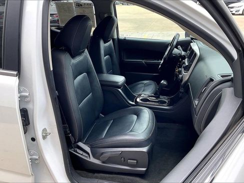 Used 2016 GMC Canyon SLT w/ Driver Alert Package RWD image 7