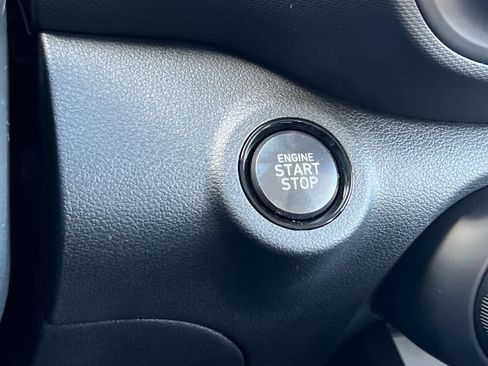 New 2026 Hyundai Venue SEL image 21