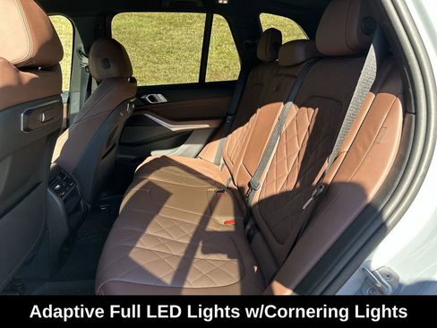 Used 2024 BMW X5 xDrive40i w/ M Sport Package image 30