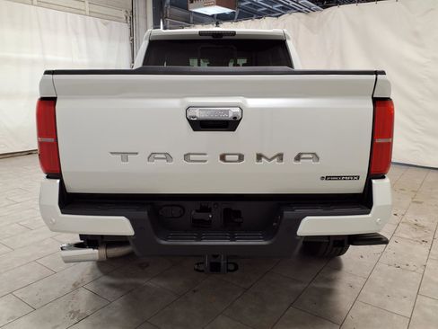 New 2026 Toyota Tacoma Limited AWD/4WD image 8
