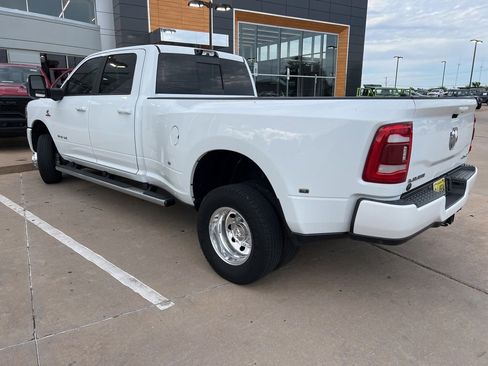 Used 2024 RAM 3500 Laramie w/ Towing Technology Group AWD/4WD image 3