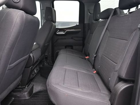 Used 2023 GMC Sierra 1500 SLE AWD/4WD image 16