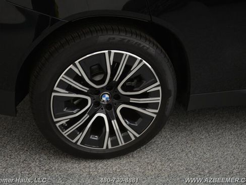 Used 2025 BMW X3 xDrive30i w/ Premium Package image 43