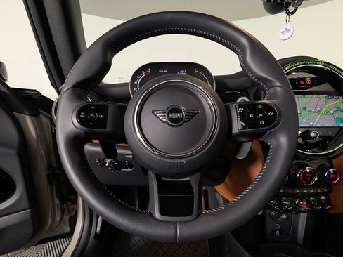 Used 2024 MINI Cooper S FWD image 33