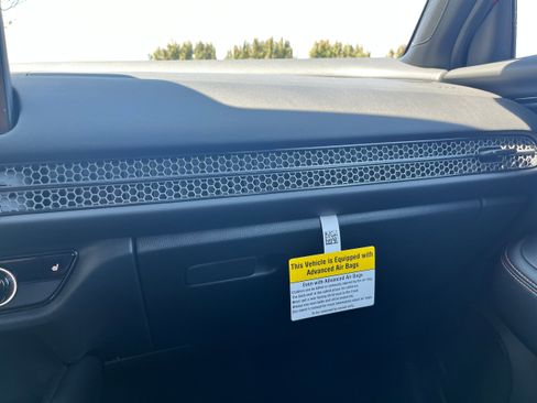 New 2026 Honda HR-V Sport image 17