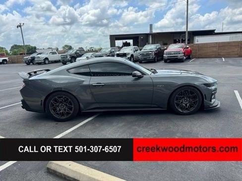 Used 2025 Ford Mustang GT w/ GT Performance Package RWD image 7