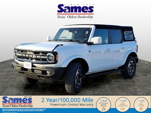 Used 2023 Ford Bronco Outer Banks image 3