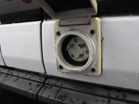 Used 2021 Ford Transit 350 148 High Roof Extended image 10