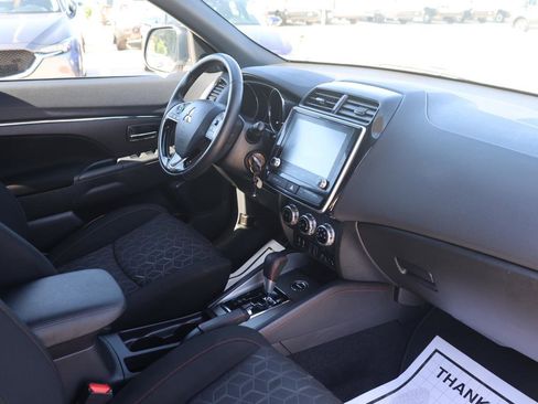 Used 2024 Mitsubishi Outlander Sport AWD image 10