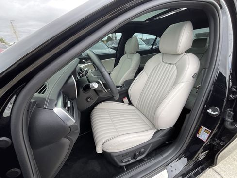 Used 2026 Genesis G70 3.3T Sport Prestige image 11