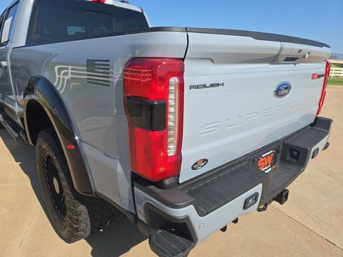 Used 2024 Ford F250 Lariat w/ Lariat Ultimate Package AWD/4WD image 34