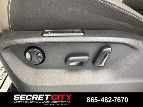 Used 2021 Volkswagen Atlas SEL Premium AWD/4WD image 12
