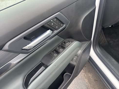 New 2026 GMC Terrain AT4 w/ Convenience Package III image 16