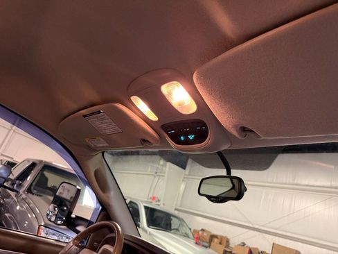 Used 2005 Dodge Ram 3500 Truck SLT image 29