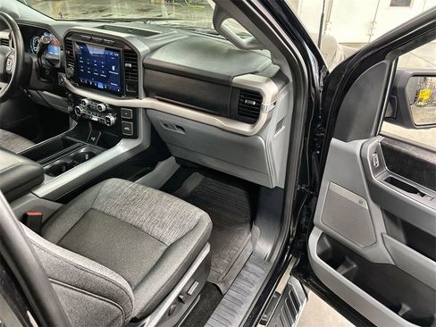 Used 2022 Ford F150 XLT w/ Equipment Group 302A High image 29