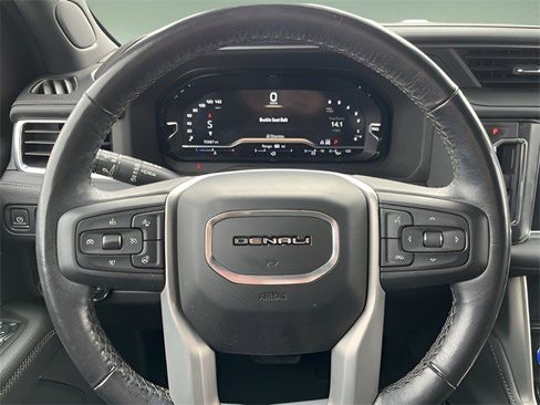 Certified 2022 GMC Yukon Denali w/ Max Trailering Package image 16