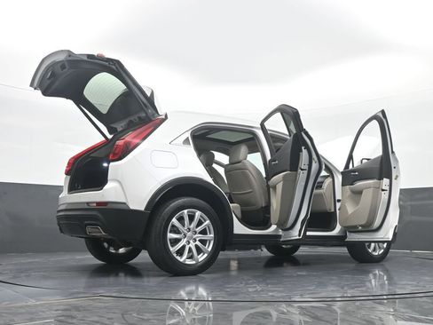 Used 2023 Cadillac XT4 Luxury image 61