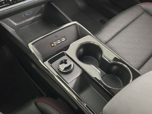 New 2026 Chevrolet Equinox RS w/ Convenience Package III FWD image 20