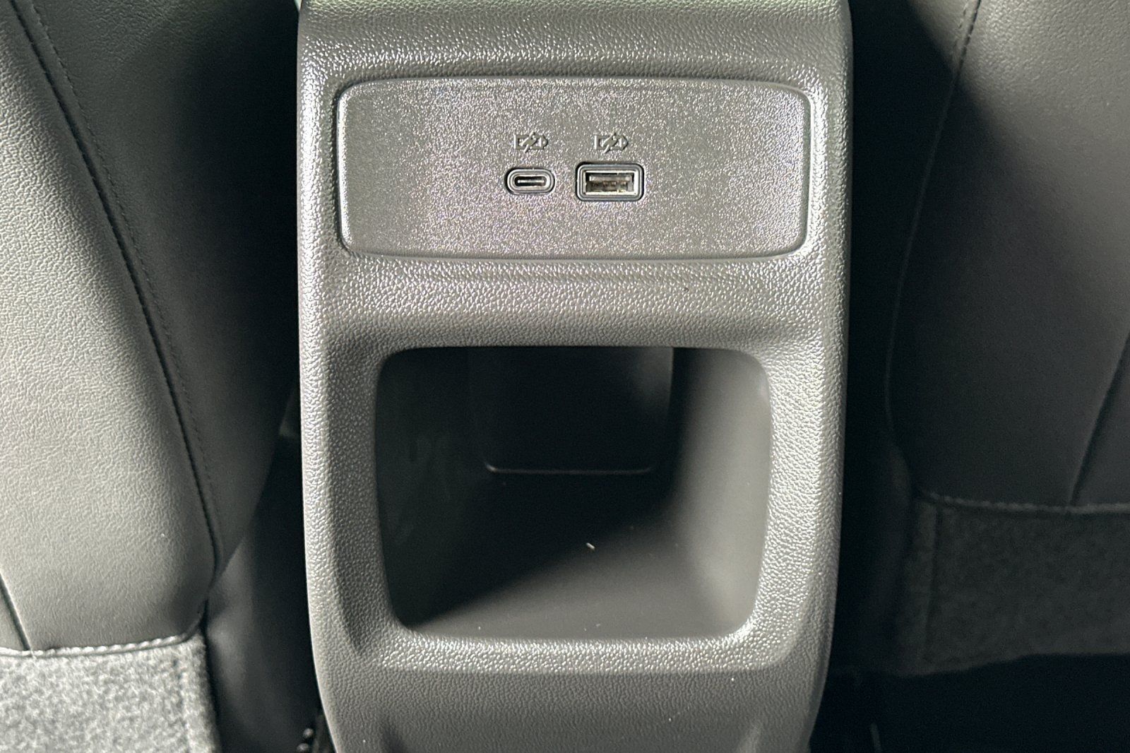 Used 2026 Chevrolet Trax LT w/ LT Convenience Package FWD image 15