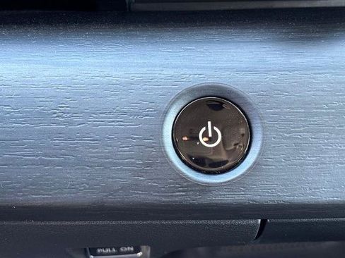 Certified 2023 Nissan Ariya AWD image 25