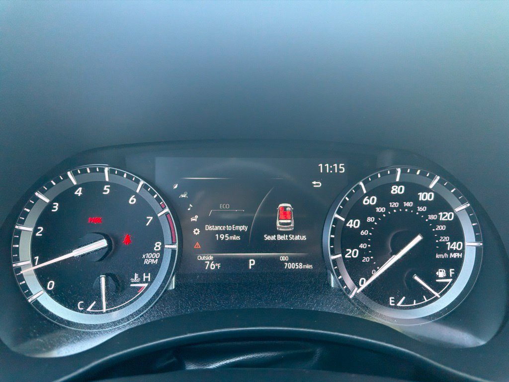 Used 2021 Toyota Highlander XLE AWD/4WD image 26